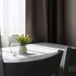 и студиа алекса And Alexa