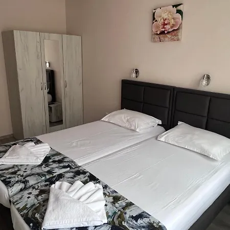и студиа алекса Sozopol