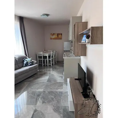 Apartamento и студиа алекса And Alexa Sozopol