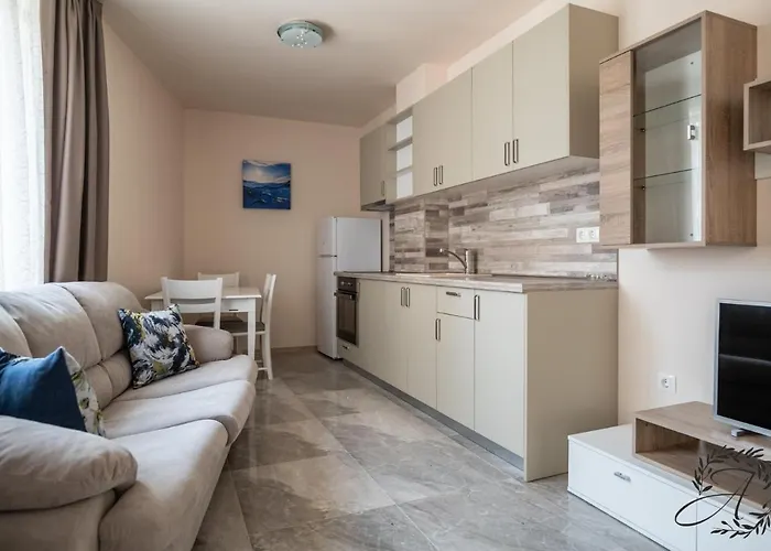 и студиа алекса And Alexa Апартамент *