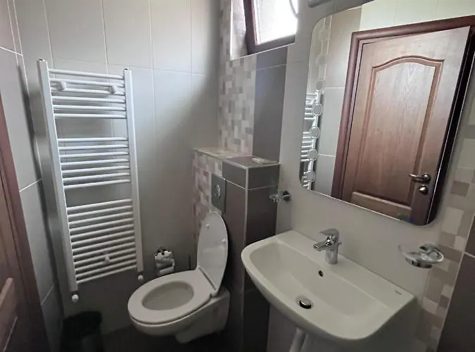 Апартамент и студиа алекса And Alexa