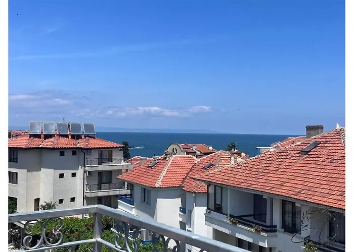 и студиа алекса And Alexa Апартамент *