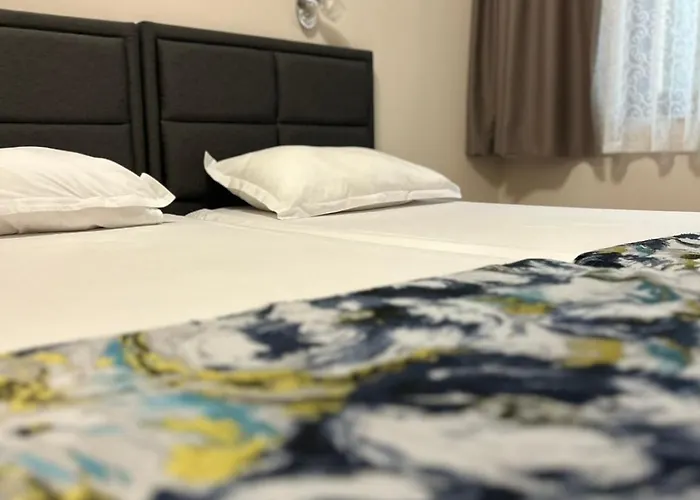 Апартамент и студиа алекса And Alexa *